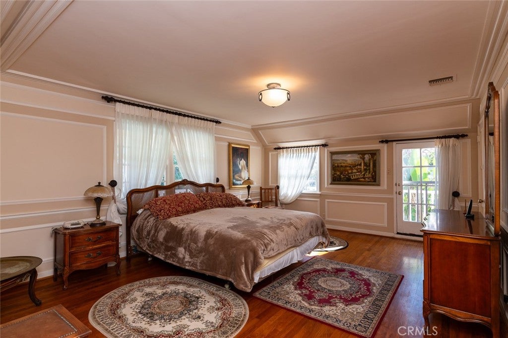 Glendale, California, 91207, United States, 4 Bedrooms Bedrooms, ,4 BathroomsBathrooms,Residential,Active,1945087