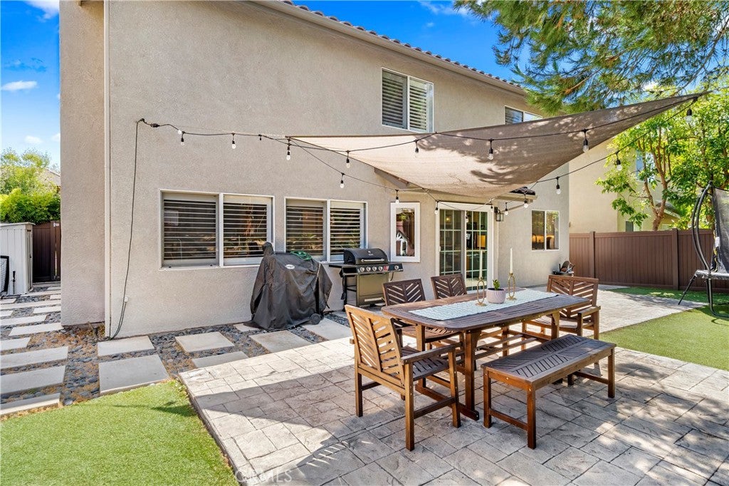 Rancho Santa Margarita, California, 92688, United States, 4 Bedrooms Bedrooms, ,3 BathroomsBathrooms,Residential,Active,1944272