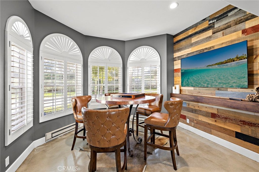 Laguna Niguel, California, 92677, United States, 5 Bedrooms Bedrooms, ,4 BathroomsBathrooms,Residential,Active,2010144