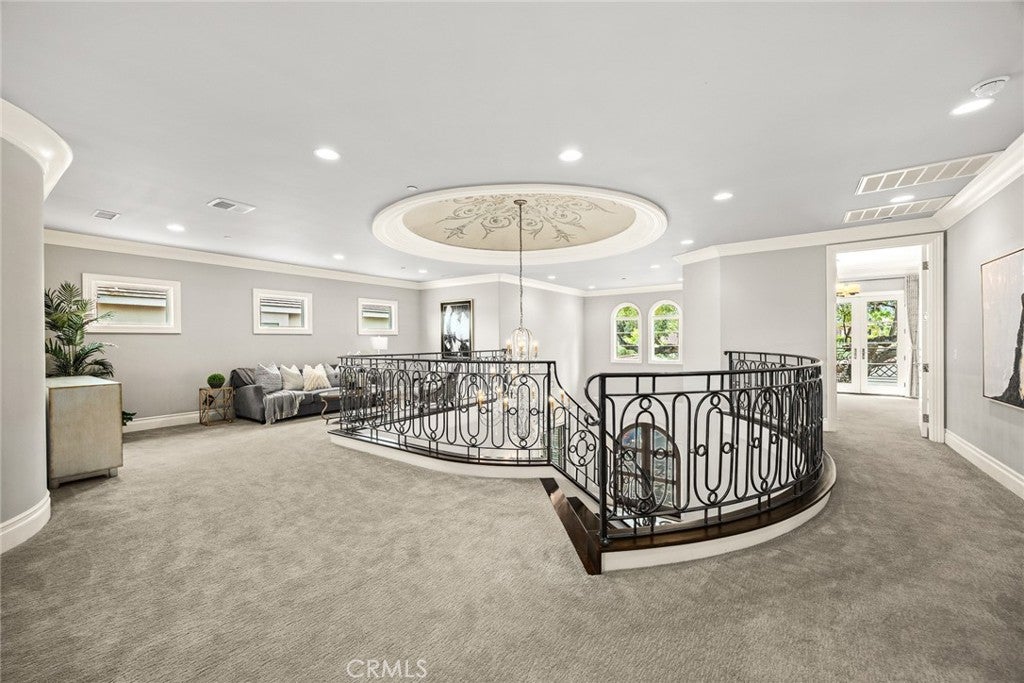 Arcadia, California, 91006, United States, 5 Bedrooms Bedrooms, ,6 BathroomsBathrooms,Residential,Active,1859344