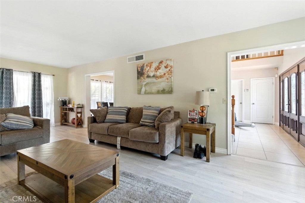 La Habra, California, 90631, United States, 6 Bedrooms Bedrooms, ,4 BathroomsBathrooms,Residential,Active,1929656