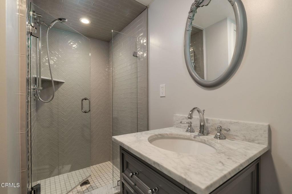 Oxnard, California, 93035, United States, ,4 BathroomsBathrooms,Residential,Active,1841320