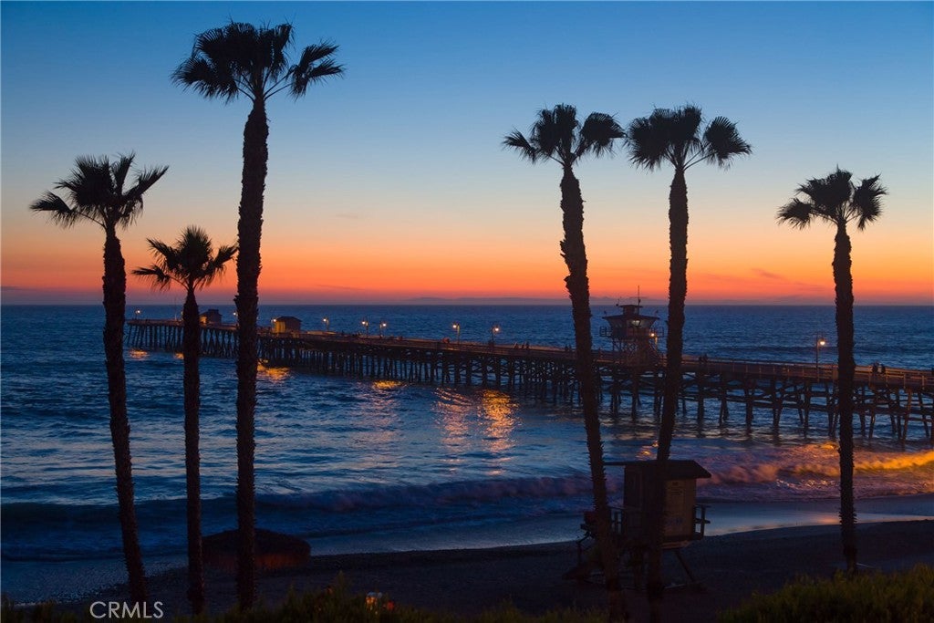 San Clemente, California, 92673, United States, 6 Bedrooms Bedrooms, ,5 BathroomsBathrooms,Residential,Active,1922275