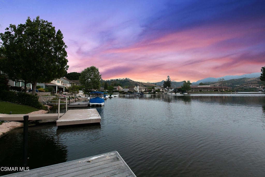 Westlake Village, California, 91361, United States, 3 Bedrooms Bedrooms, ,3 BathroomsBathrooms,Residential,Active,2031761