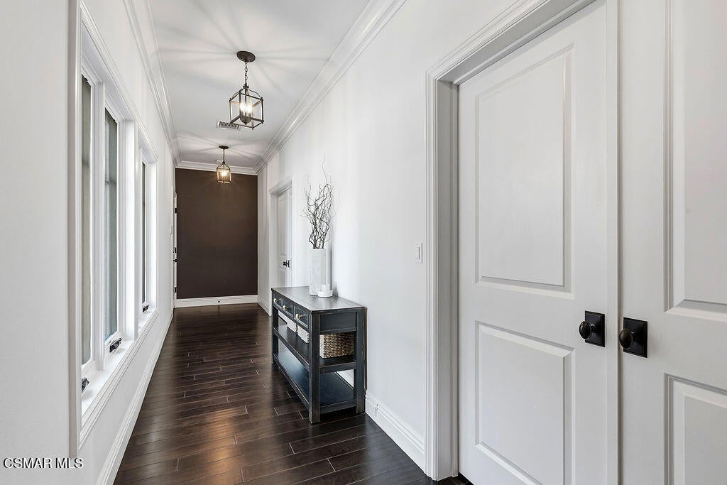 Westlake Village, California, 91362, United States, 6 Bedrooms Bedrooms, ,6 BathroomsBathrooms,Residential,Active,2031759