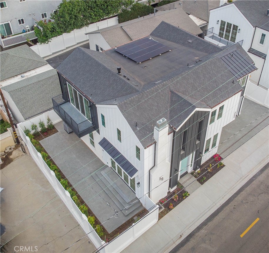 Redondo Beach, California, 90278, United States, 5 Bedrooms Bedrooms, ,5 BathroomsBathrooms,Residential,Active,1959976