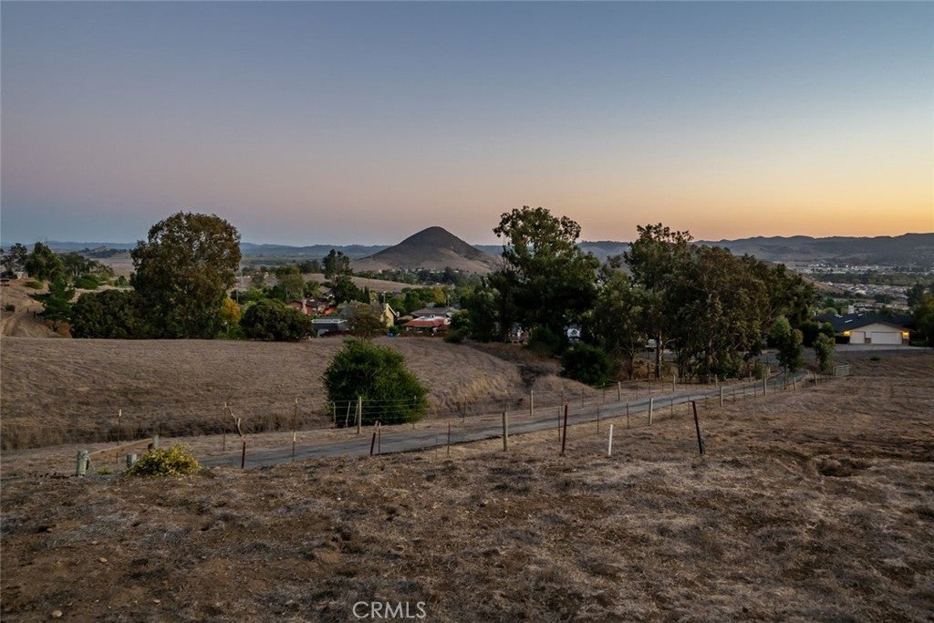 San Luis Obispo, California, 93401, United States, 3 Bedrooms Bedrooms, ,3 BathroomsBathrooms,Residential,Active,1964252