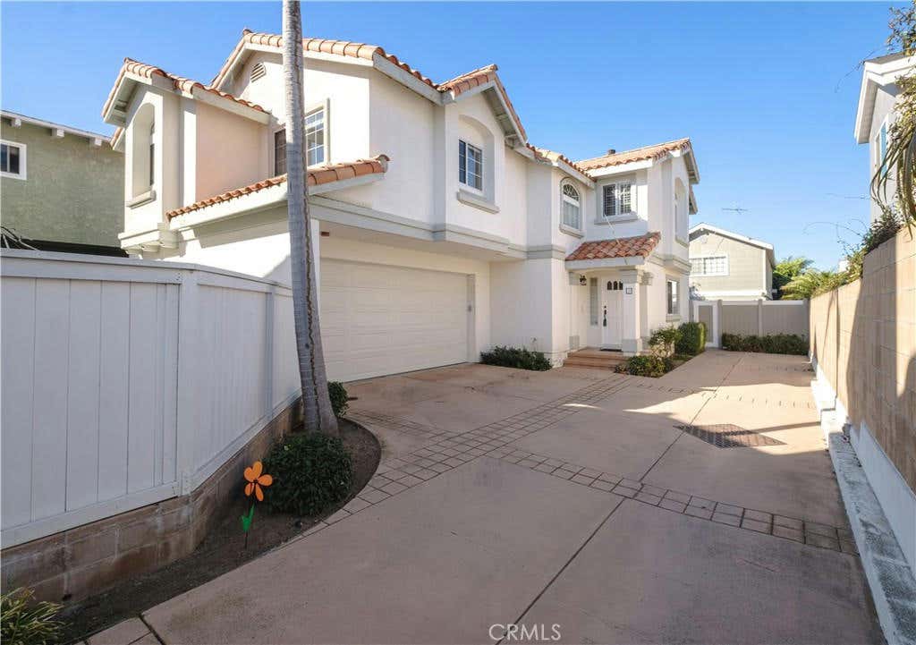 2021 BELMONT LN # B, REDONDO BEACH, CA 90278, photo 1 of 50