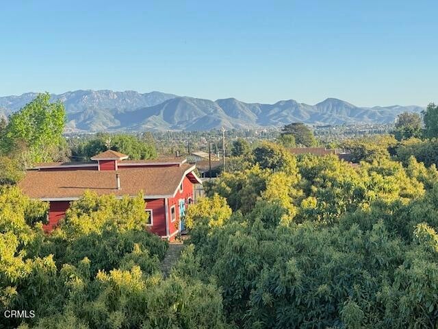Camarillo, California, 93010, United States, 4 Bedrooms Bedrooms, ,3 BathroomsBathrooms,Residential,Active,2027321