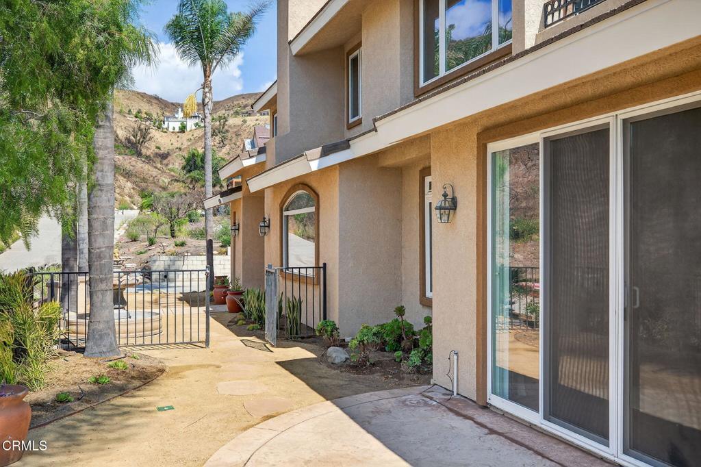 Camarillo, California, 93010, United States, 4 Bedrooms Bedrooms, ,4 BathroomsBathrooms,Residential,Active,1945047