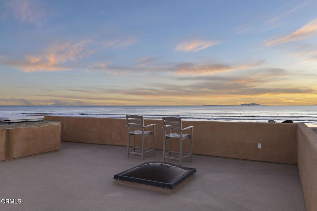 Oxnard, California, 93035, United States, 5 Bedrooms Bedrooms, ,5 BathroomsBathrooms,Residential,Active,2015816