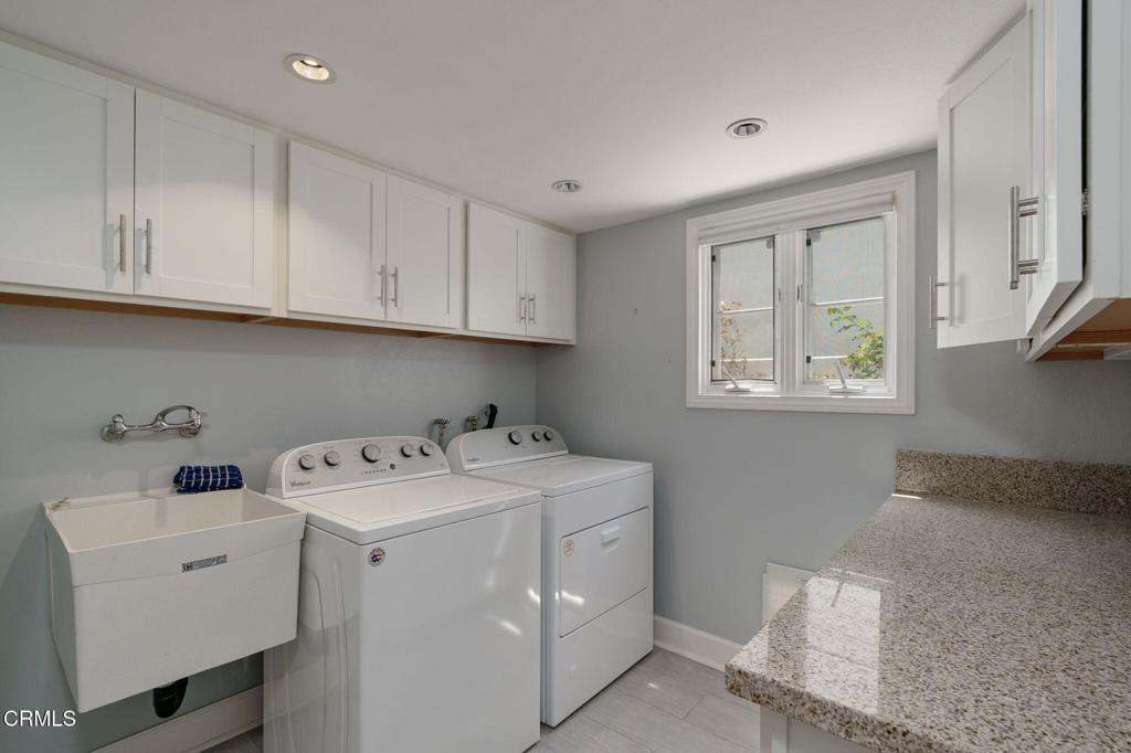 Oxnard, California, 93035, United States, ,4 BathroomsBathrooms,Residential,Active,1841320