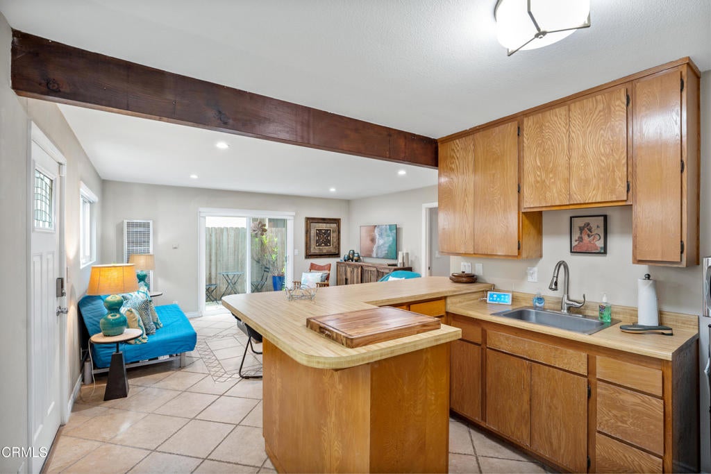 Oxnard, California, 93035, United States, 4 Bedrooms Bedrooms, ,2 BathroomsBathrooms,Residential,Active,2007278