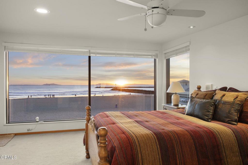 Oxnard, California, 93035, United States, 5 Bedrooms Bedrooms, ,5 BathroomsBathrooms,Residential,Active,2015816