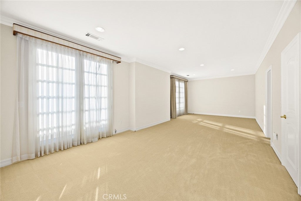 Diamond Bar, California, 91765, United States, 4 Bedrooms Bedrooms, ,5 BathroomsBathrooms,Residential,Active,1985854