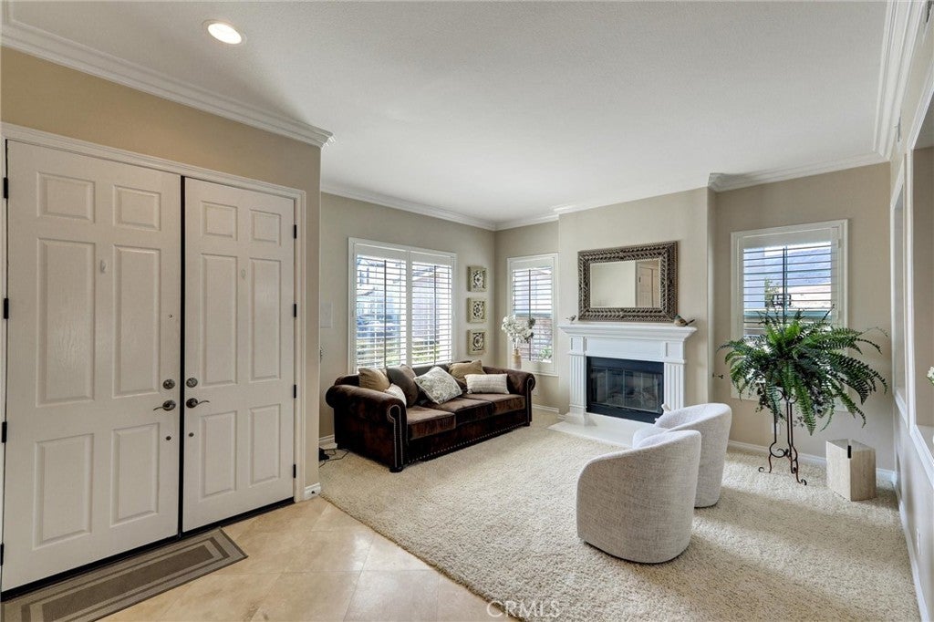 Murrieta, California, 92562, United States, 6 Bedrooms Bedrooms, ,5 BathroomsBathrooms,Residential,Active,1914833