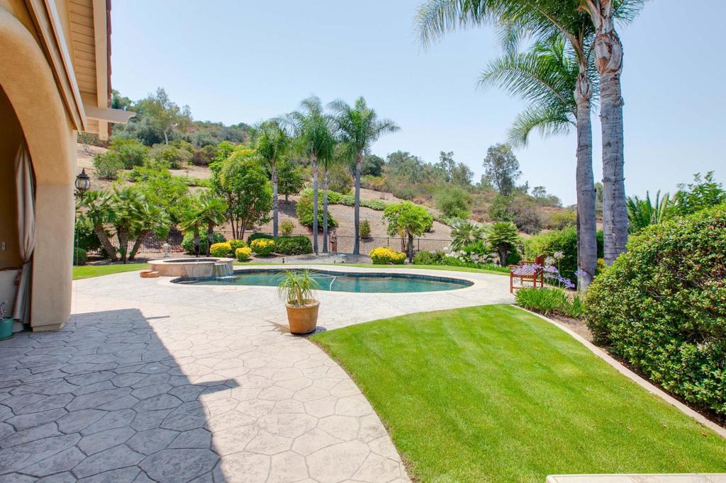 Bonsall, California, 92003, United States, 4 Bedrooms Bedrooms, ,4 BathroomsBathrooms,Residential,Active,1892629