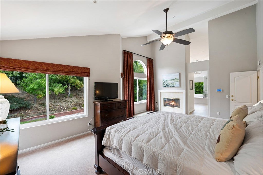 Granada Hills, California, 91344, United States, 5 Bedrooms Bedrooms, ,3 BathroomsBathrooms,Residential,Active,1952998