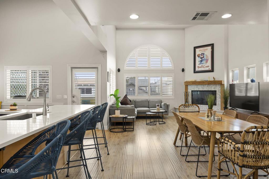 Oxnard, California, 93035, United States, 3 Bedrooms Bedrooms, ,3 BathroomsBathrooms,Residential,Active,1757626