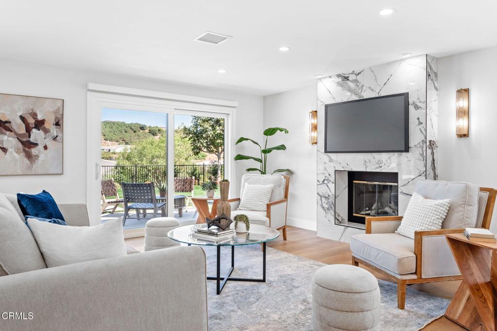 Ventura, California, 93003, United States, 4 Bedrooms Bedrooms, ,3 BathroomsBathrooms,Residential,Active,1936147