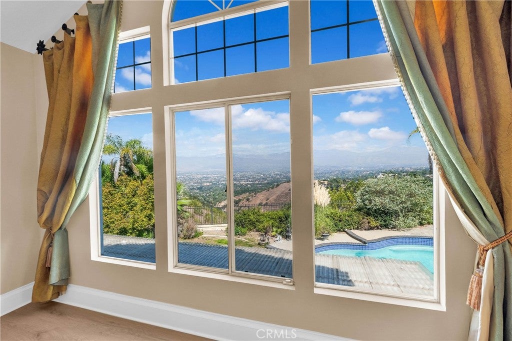 Walnut, California, 91789, United States, 5 Bedrooms Bedrooms, ,5 BathroomsBathrooms,Residential,Active,1952624