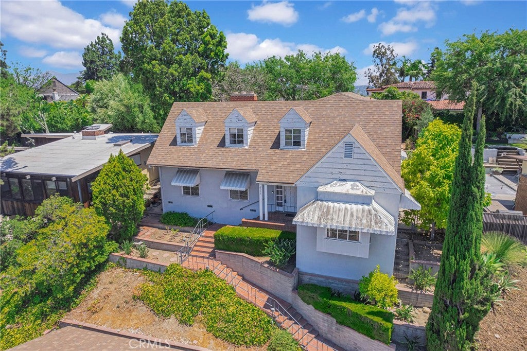 Los Angeles, California, 90039, United States, 4 Bedrooms Bedrooms, ,3 BathroomsBathrooms,Residential,Active,1892396