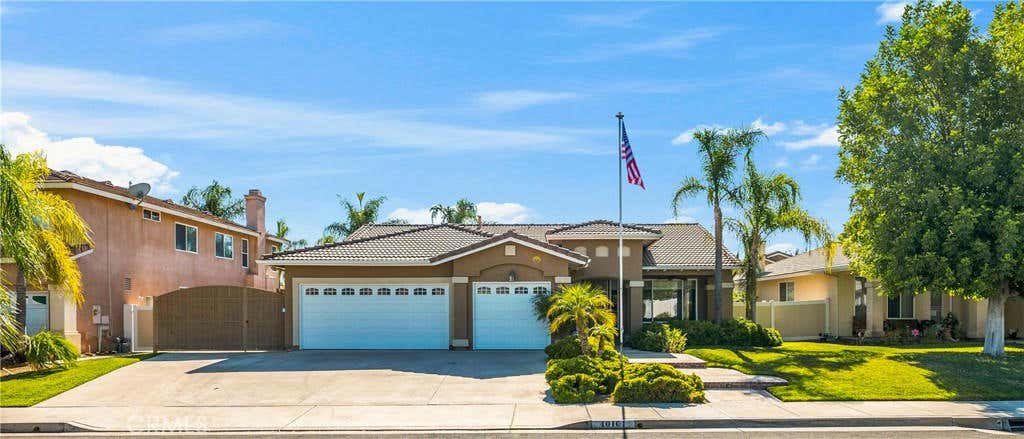 40161 VIA SONORO, MURRIETA, CA 92562, photo 1 of 36