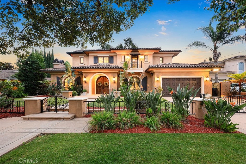 Arcadia, California, 91007, United States, 4 Bedrooms Bedrooms, ,5 BathroomsBathrooms,Residential,Active,2015840