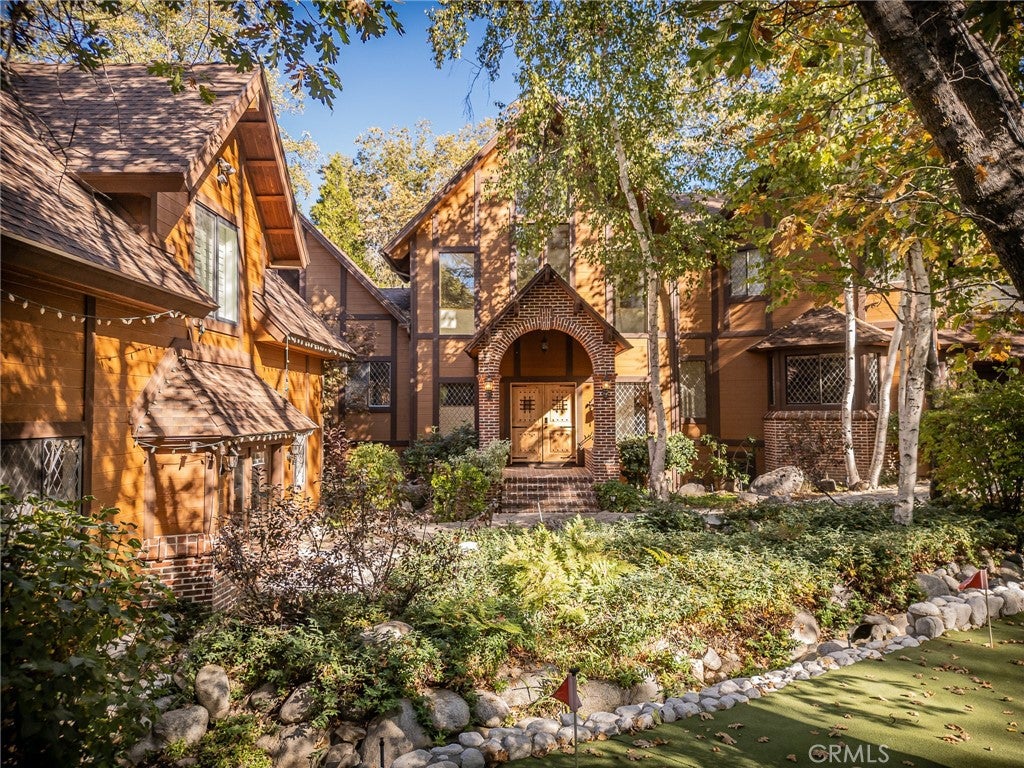 Lake Arrowhead, California, 92352, United States, 4 Bedrooms Bedrooms, ,4 BathroomsBathrooms,Residential,Active,1824526