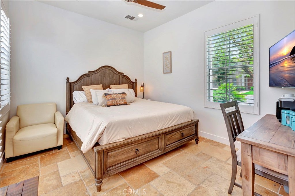 Indio, California, 92201, United States, 6 Bedrooms Bedrooms, ,5 BathroomsBathrooms,Residential,Active,1880350