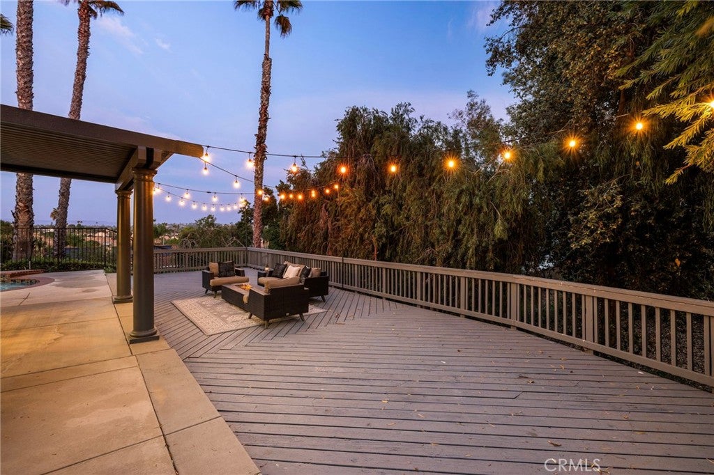 Laguna Niguel, California, 92677, United States, 4 Bedrooms Bedrooms, ,3 BathroomsBathrooms,Residential,Active,1986875