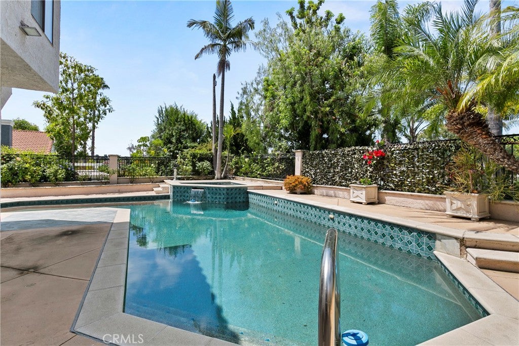 Laguna Hills, California, 92653, United States, 4 Bedrooms Bedrooms, ,3 BathroomsBathrooms,Residential,Active,1986896