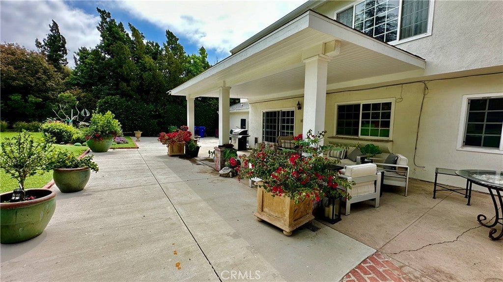 Porter Ranch, California, 91326, United States, 4 Bedrooms Bedrooms, ,3 BathroomsBathrooms,Residential,Active,1914580