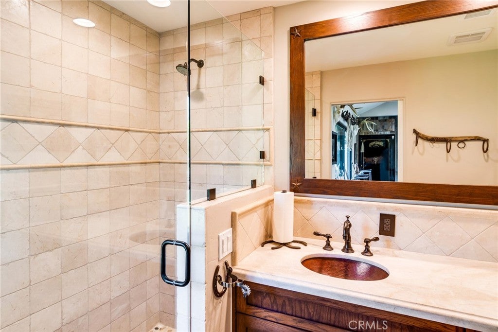 Oak Glen, California, 92399, United States, ,3 BathroomsBathrooms,Residential,Pending,1782592