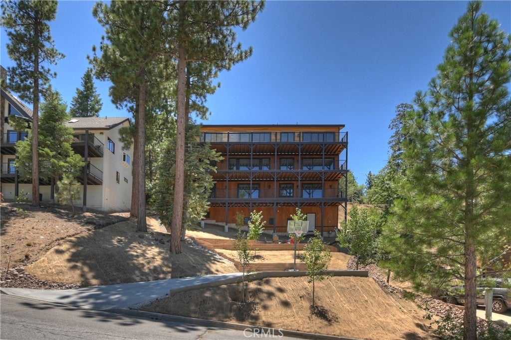 Big Bear Lake, California, 92315, United States, 5 Bedrooms Bedrooms, ,6 BathroomsBathrooms,Residential,Active,1914782