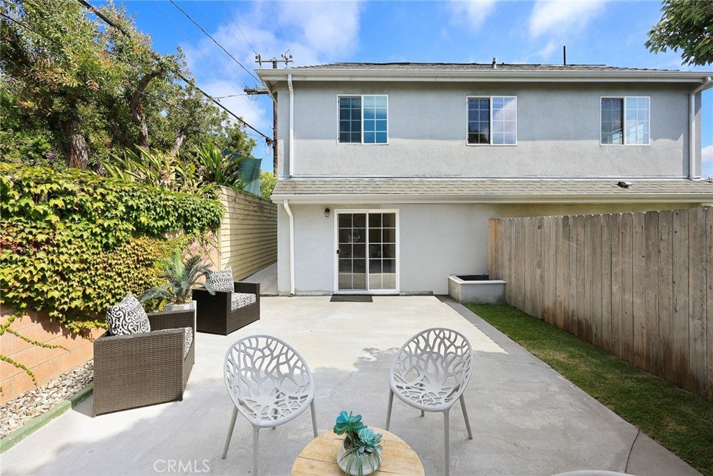 Los Angeles, California, 90034, United States, 5 Bedrooms Bedrooms, ,5 BathroomsBathrooms,Residential,Active,1899242