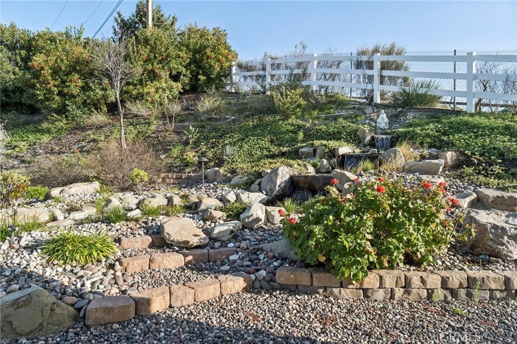 Canyon Country, California, 91387, United States, 3 Bedrooms Bedrooms, ,4 BathroomsBathrooms,Residential,Active,2015235