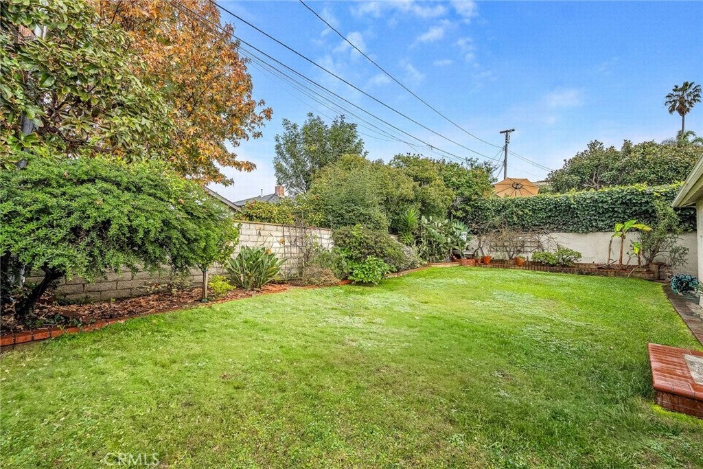 Redondo Beach, California, 90277, United States, 4 Bedrooms Bedrooms, ,3 BathroomsBathrooms,Residential,Active,2007167