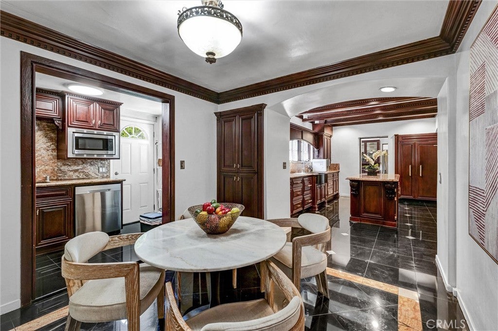 San Marino, California, 91108, United States, ,7 BathroomsBathrooms,Residential,Active,1765079