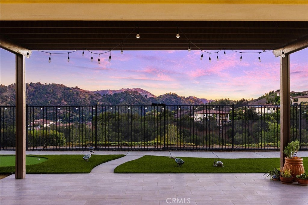 Chino Hills, California, 91709, United States, 5 Bedrooms Bedrooms, ,6 BathroomsBathrooms,Residential,Active,1986885