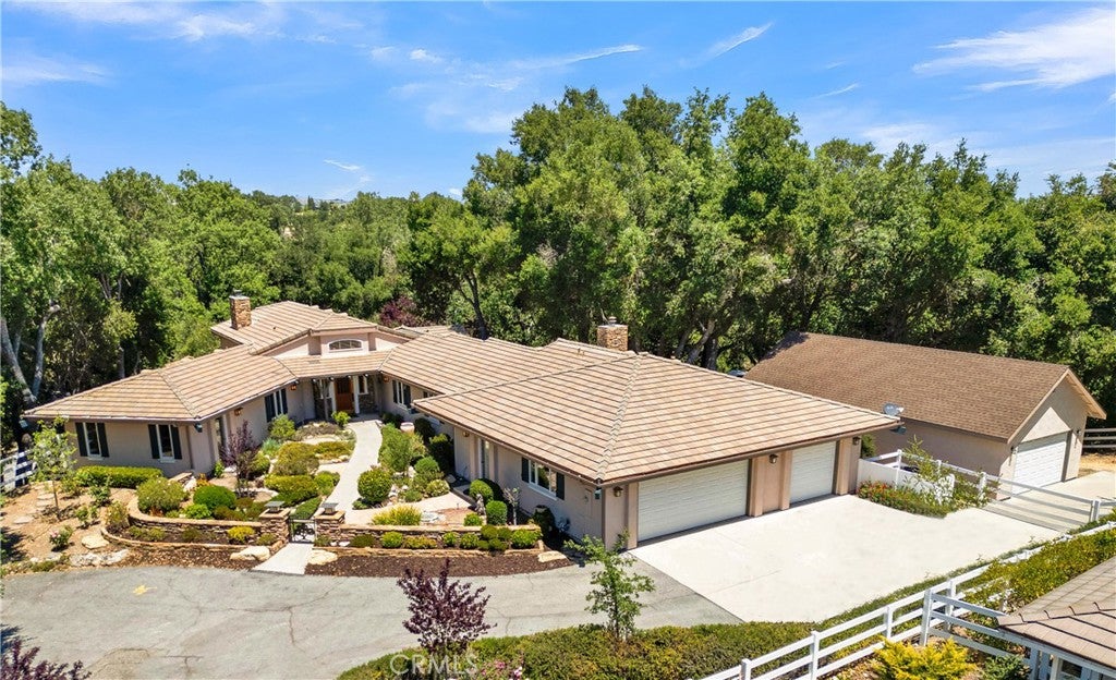 Templeton, California, 93465, United States, 3 Bedrooms Bedrooms, ,4 BathroomsBathrooms,Residential,Active,1899871