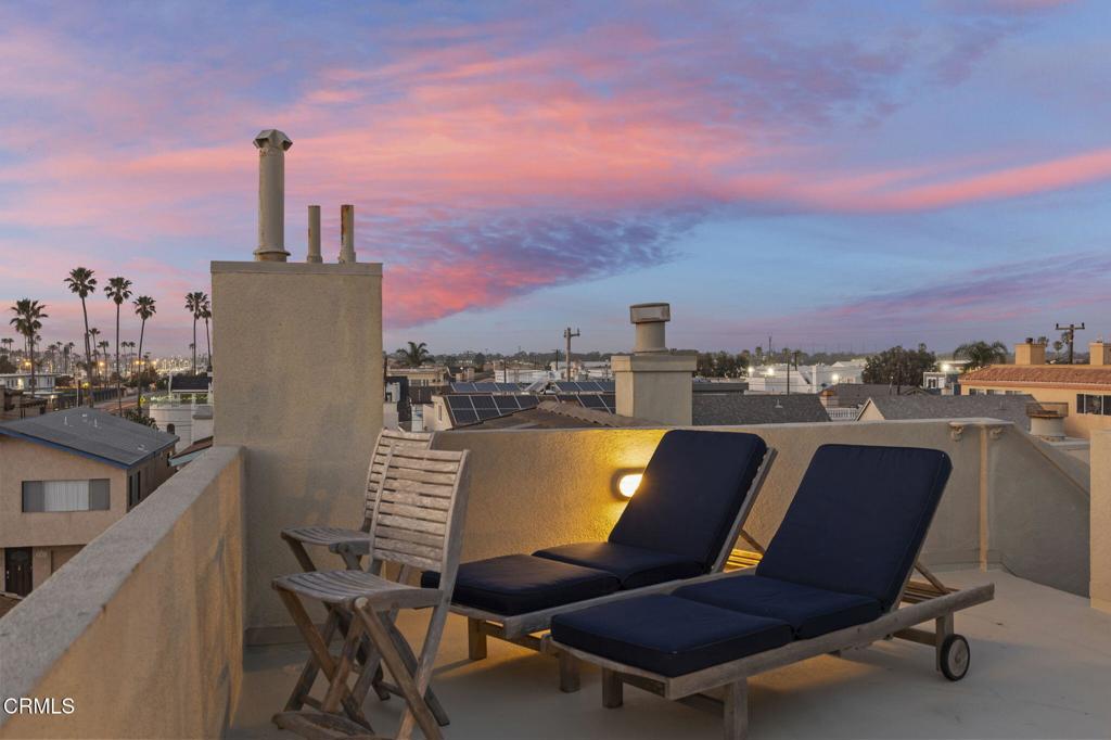 Oxnard, California, 93035, United States, 4 Bedrooms Bedrooms, ,3 BathroomsBathrooms,Residential,Active,2031789