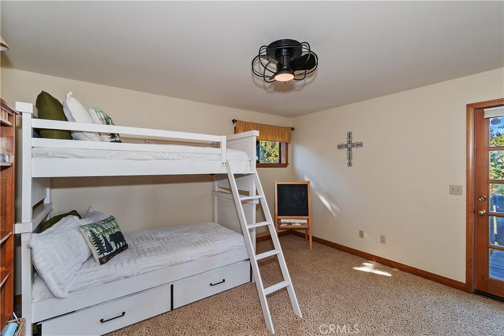 Lake Arrowhead, California, 92352, United States, 4 Bedrooms Bedrooms, ,3 BathroomsBathrooms,Residential,Active,1998581