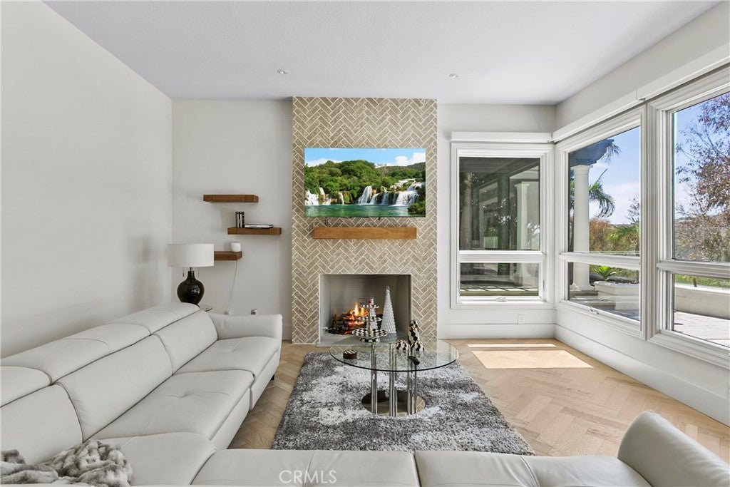 Laguna Niguel, California, 92677, United States, 4 Bedrooms Bedrooms, ,5 BathroomsBathrooms,Residential,Active,1986900