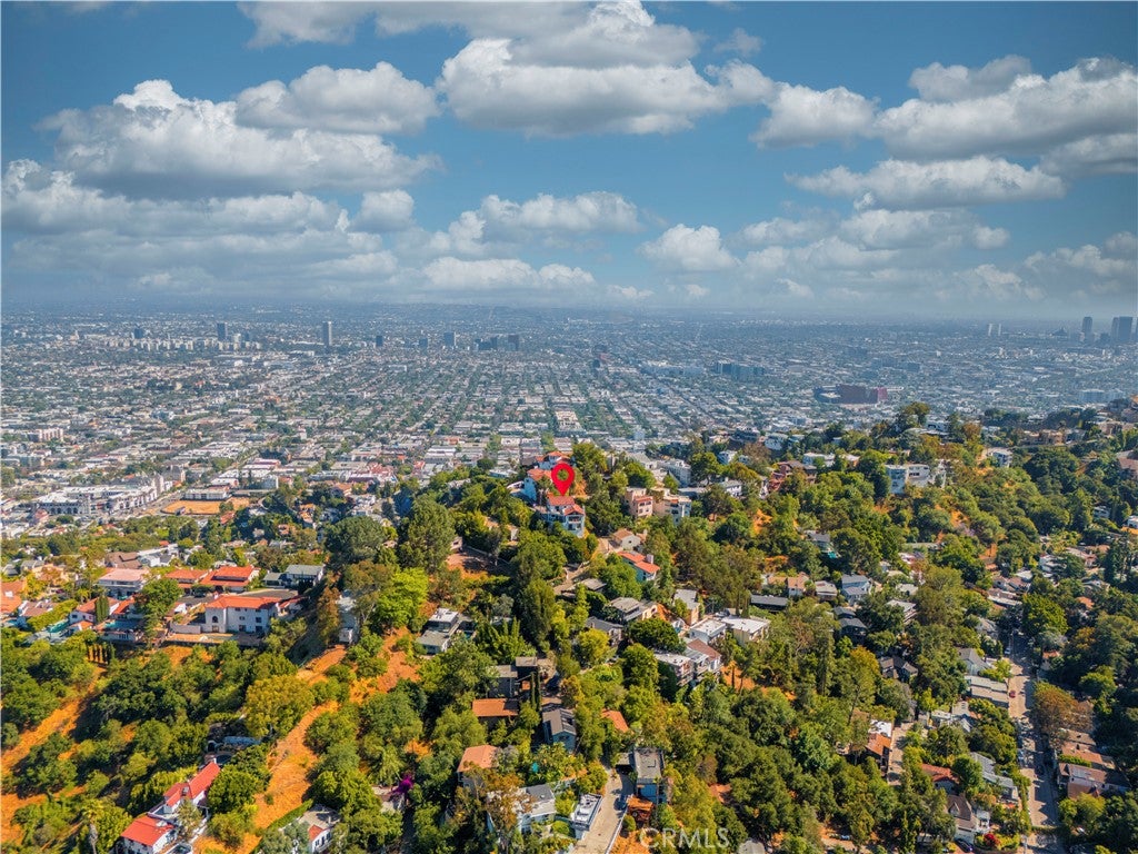 Los Angeles, California, 90046, United States, 3 Bedrooms Bedrooms, ,4 BathroomsBathrooms,Residential,Active,1862862