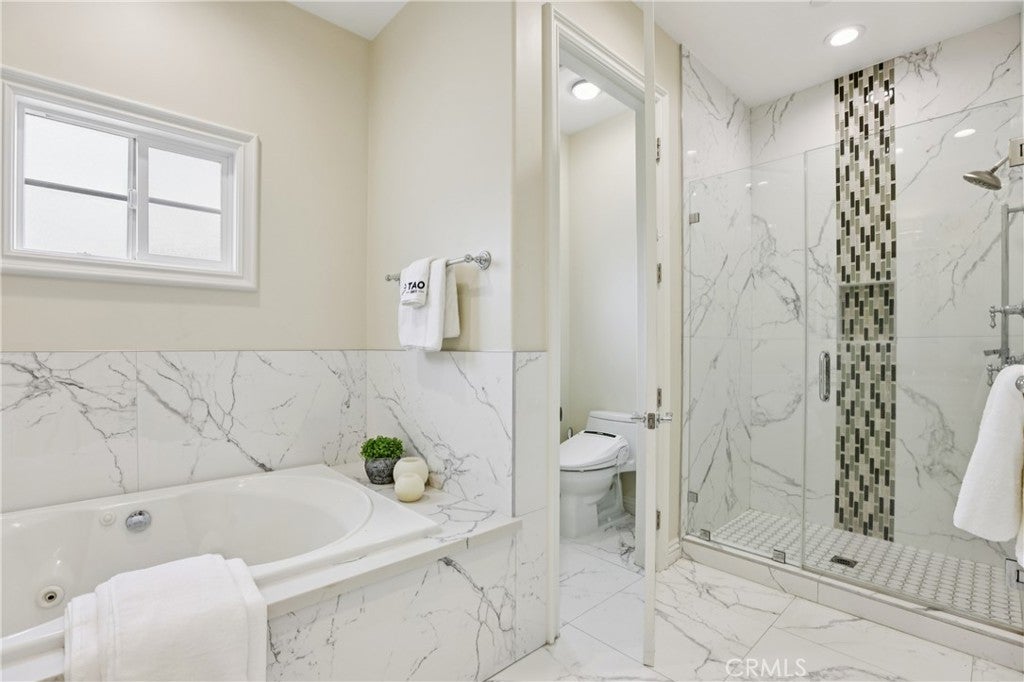 Temple City, California, 91780, United States, 5 Bedrooms Bedrooms, ,6 BathroomsBathrooms,Residential,Active,1988707