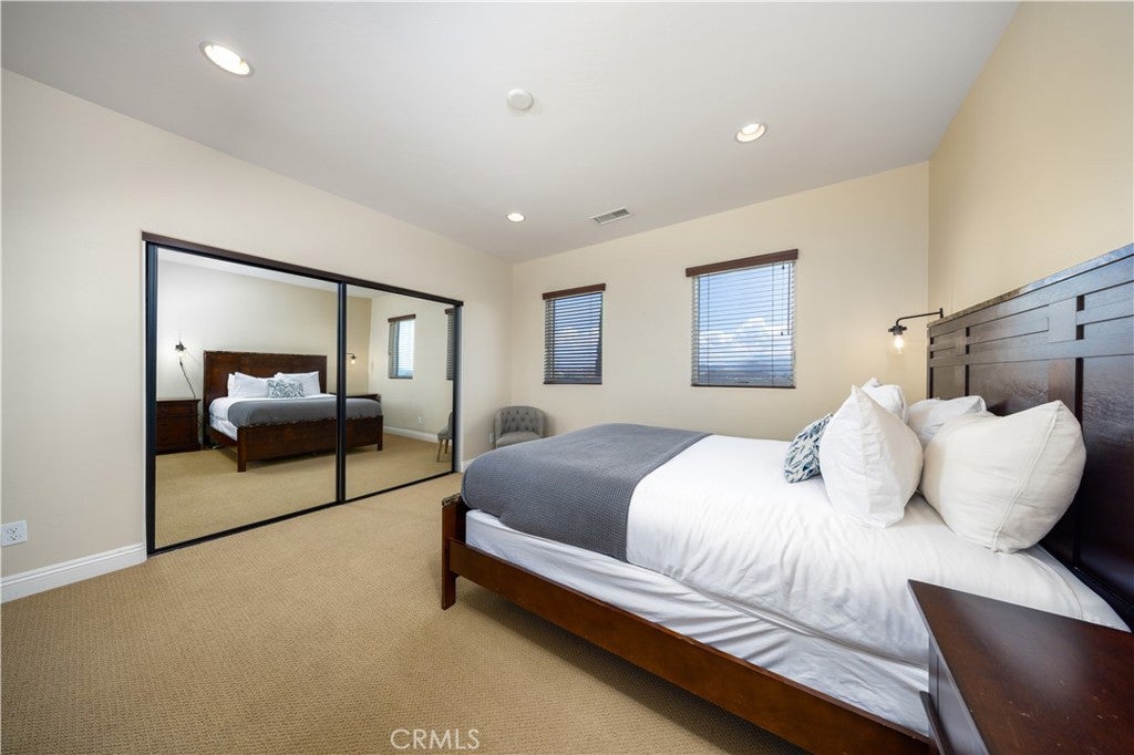 Temecula, California, 92592, United States, 5 Bedrooms Bedrooms, ,4 BathroomsBathrooms,Residential,Active,1970960