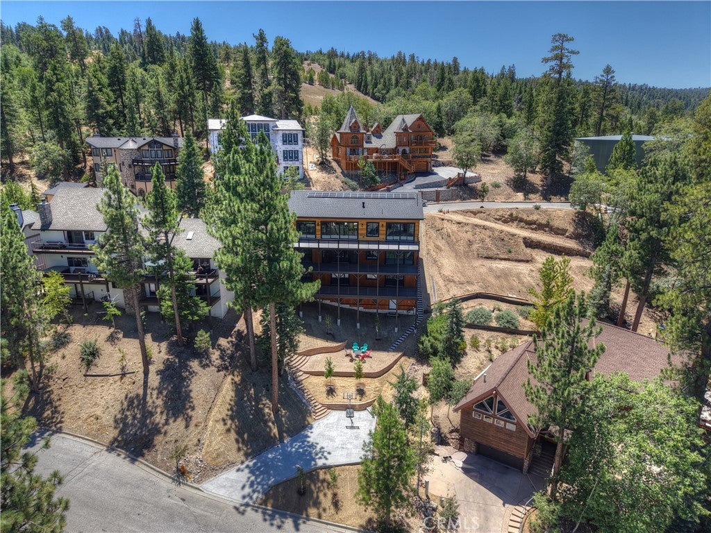 Big Bear Lake, California, 92315, United States, 5 Bedrooms Bedrooms, ,6 BathroomsBathrooms,Residential,Active,1914782