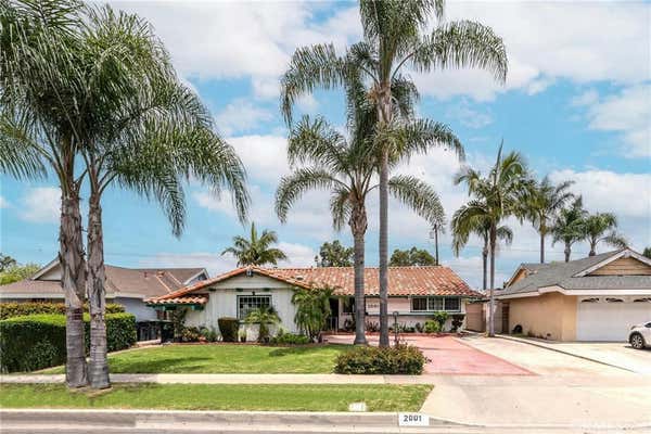 2001 SANTA CLARA CIR, SANTA ANA, CA 92706 - Image 1