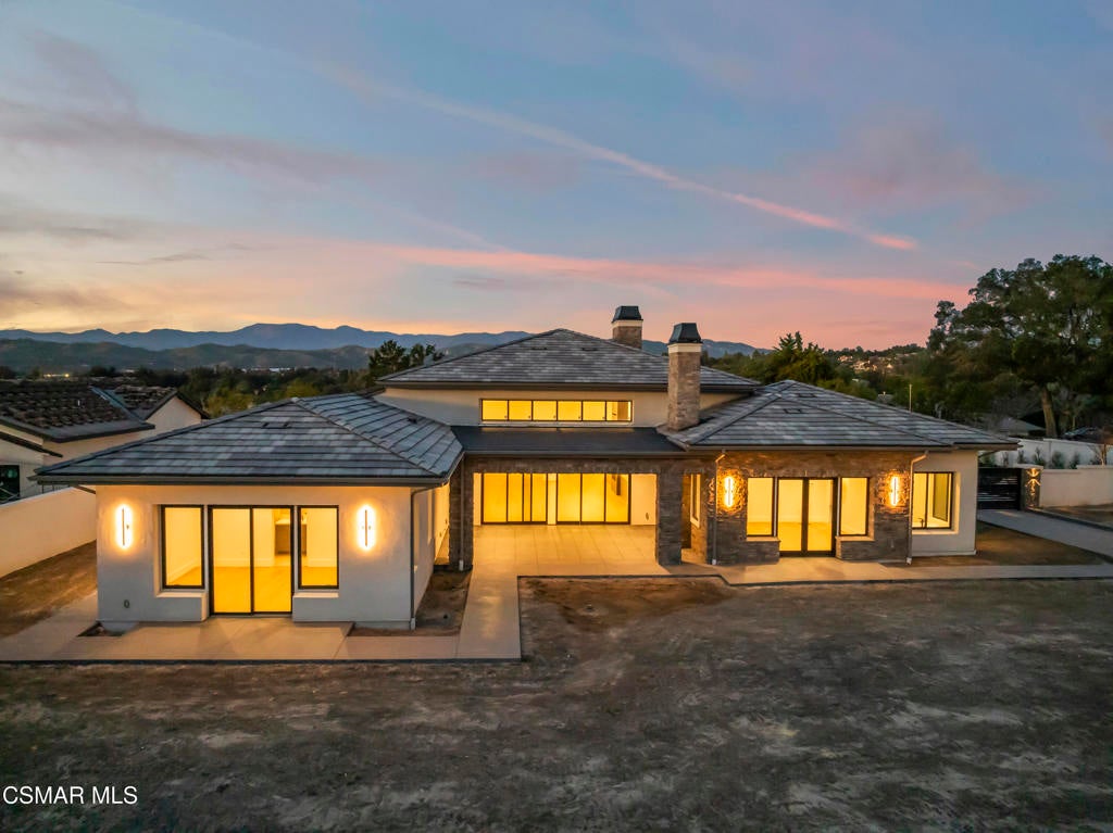 Camarillo, California, 93010, United States, 6 Bedrooms Bedrooms, ,7 BathroomsBathrooms,Residential,Active,2013156